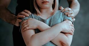 Mais de 10 pessoas são presas em flagrante em operação contra pornografia infantil na Bahia