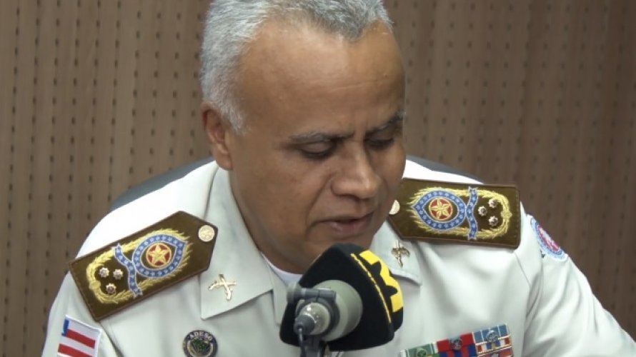 Comandante da PM-BA, Brandão nega greve e diz que tropas estão trabalhando normalmente