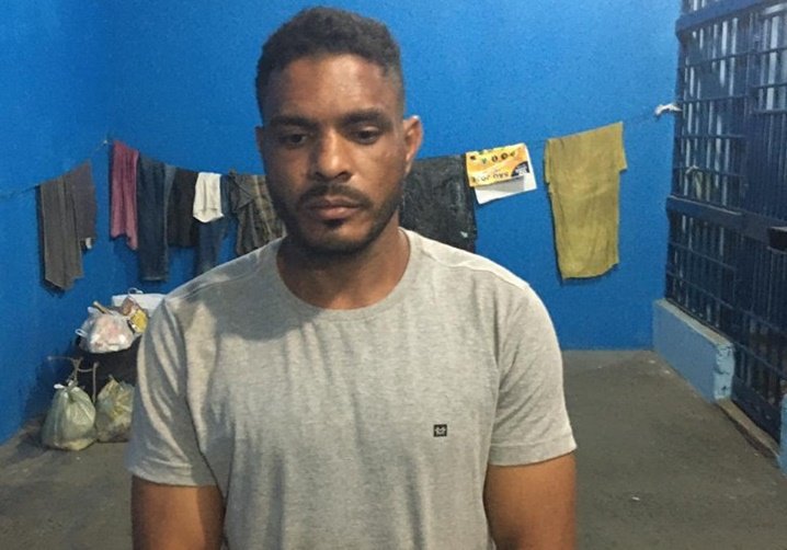 Homem é preso por Policiais Militares de Nova Viçosa após agredir a companheira