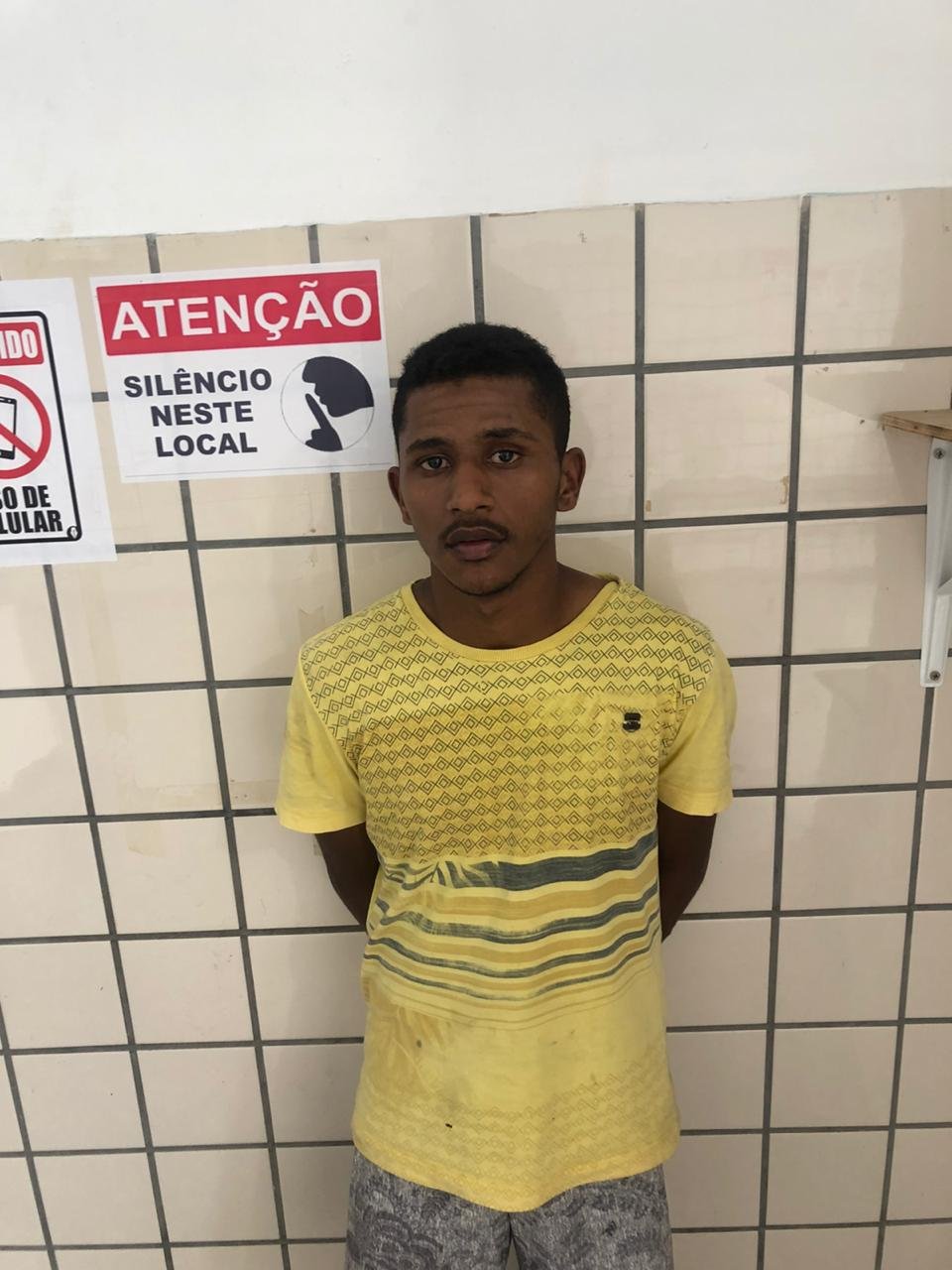 Velho conhecido da polícia é detido com drogas no Bela Vista em Teixeira de Freitas