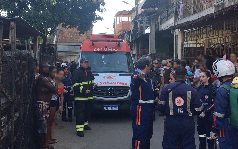 Batida entre dois trens deixa 47 feridos em Salvador