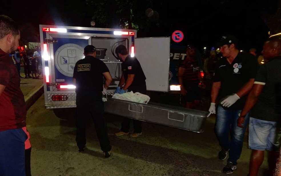 Barreiras: Jovem morre após ser atingida por bala perdida durante festa de comemoração do título do Flamengo