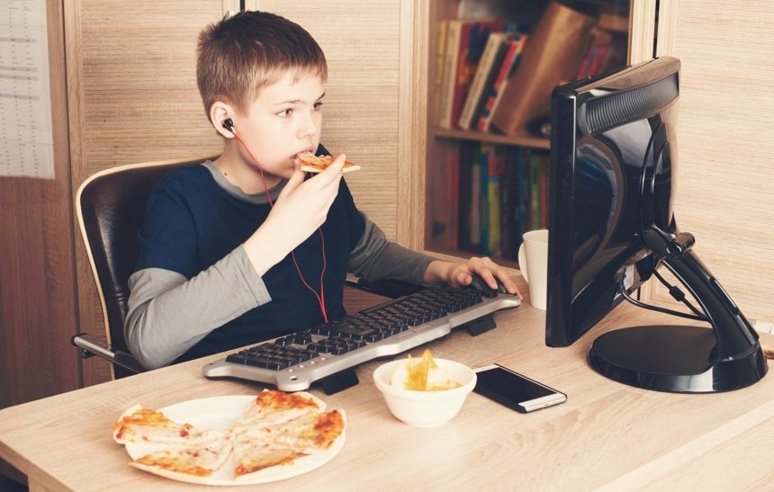 Apenas 15% dos adolescentes brasileiros se exercitam o suficiente, diz OMS