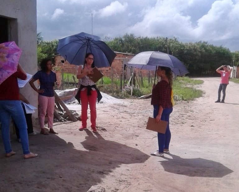 Secretaria de Habitação cadastra moradores para regularização de lotes