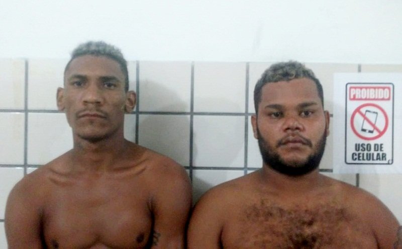 Policiais da RONDESP/Sul prendem acusados de tráfico de drogas no Bairro Ulisses Guimarães em Teixeira