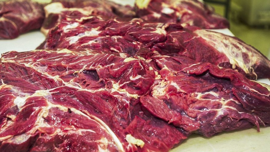Preço da carne cai para o consumidor, diz Ministério da Agricultura