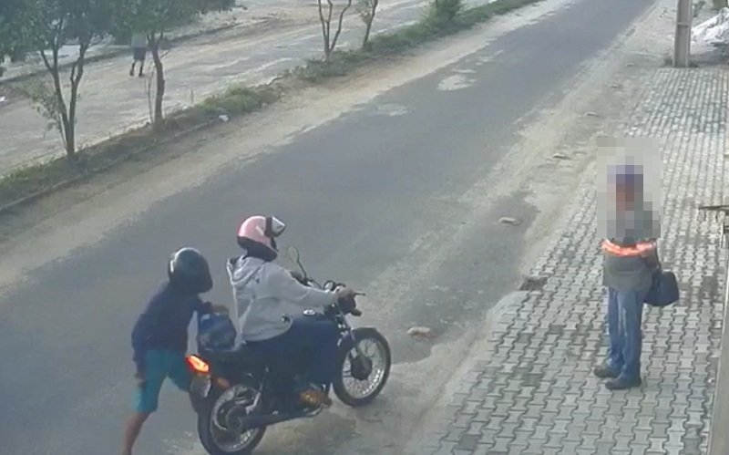 Trabalhador é assaltado enquanto esperava o ônibus para ir trabalhar no Kaikan Sul