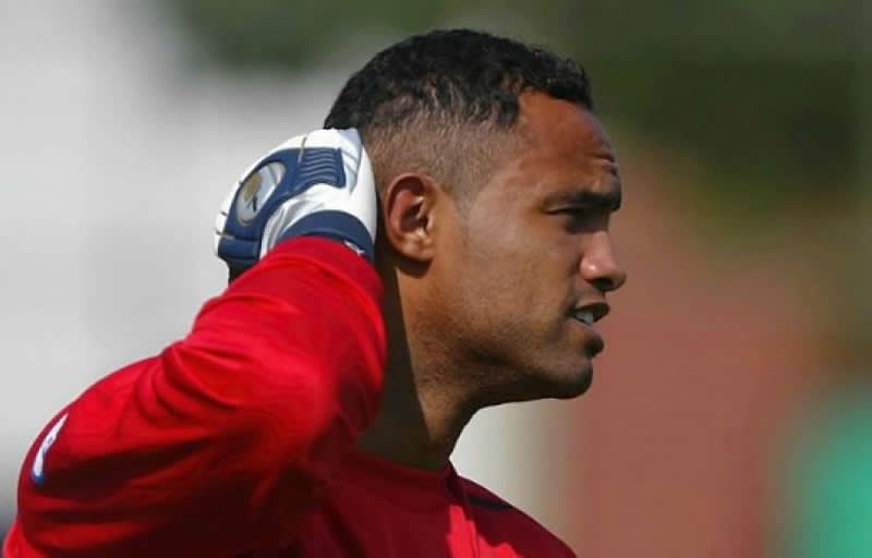 Goleiro Bruno negocia com Fluminense de Feira de Santana para Campeonato Baiano