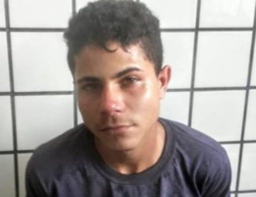 Acusado de participar de assalto a uma casa no Tancredo Neves morre em confronto com a polícia