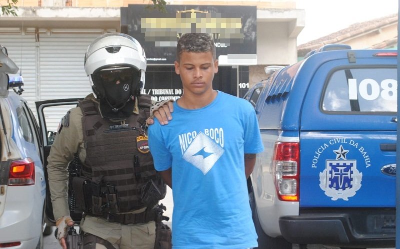 Teixeira: Militares da ROTAM prendem jovem acusado de tráfico no Bairro Liberdade II