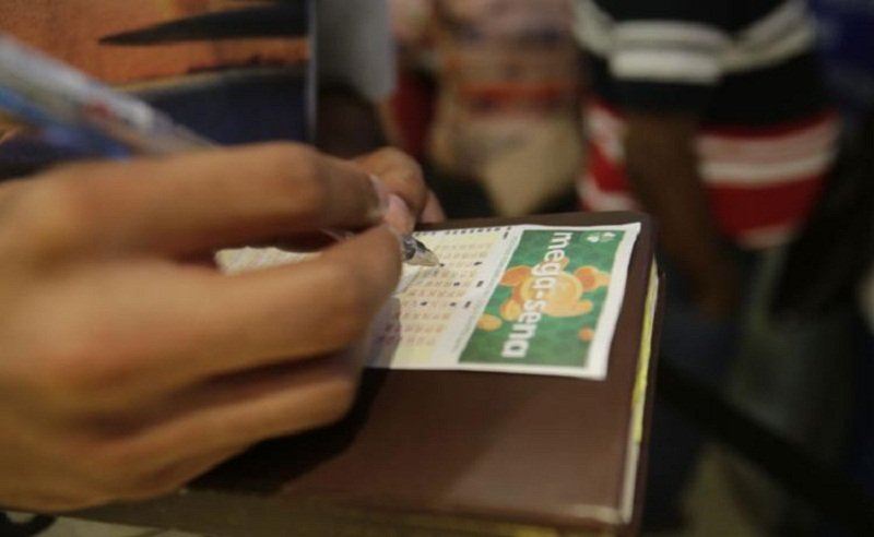 Quatro apostas levam o prêmio da Mega da Virada