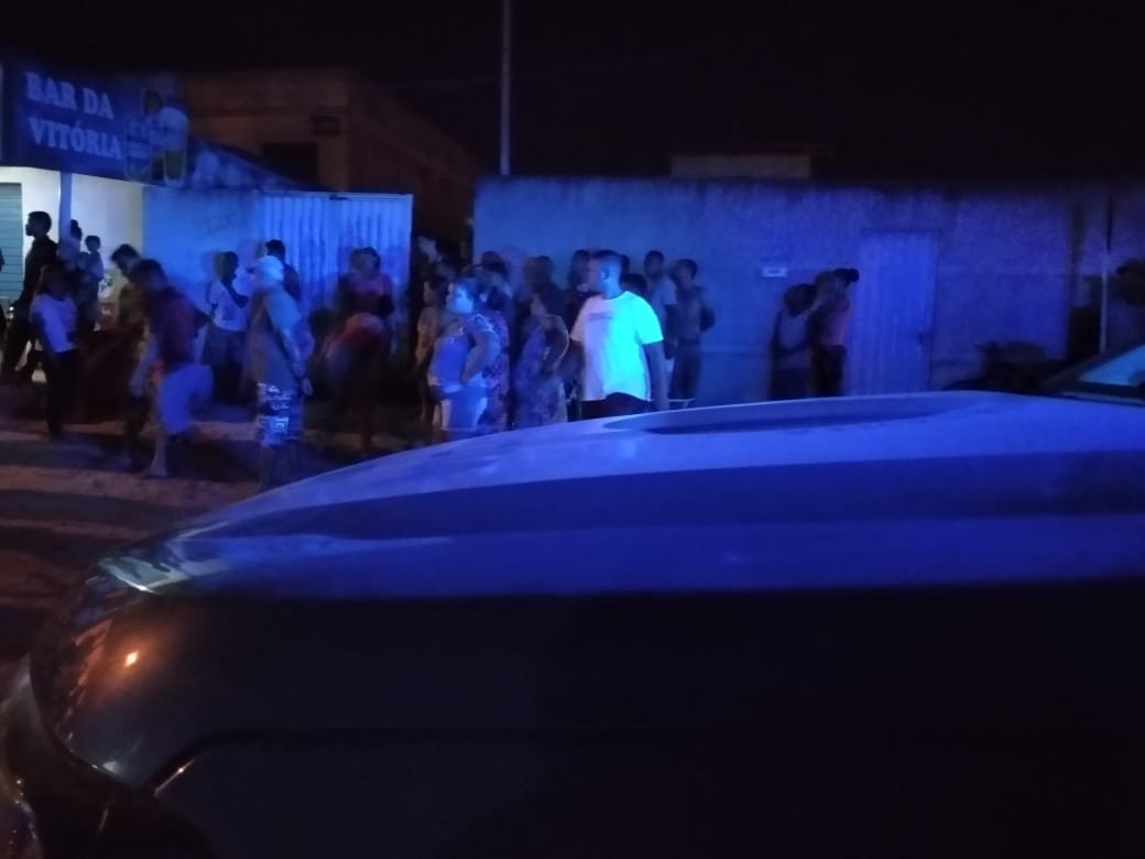 Ex-presidiário é executado a tiros dentro de casa em Teixeira de Freitas