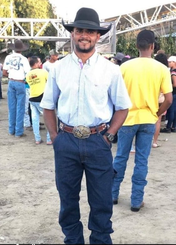 Raio mata Lucas Cowboy em Ibirapuã