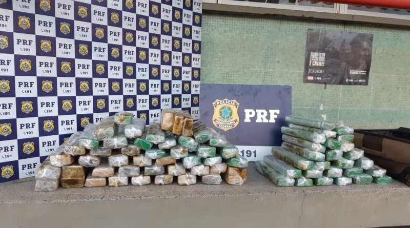 Dois homens são presos por tráfico de drogas transportando 70 Kg de maconha em Vitória da Conquista