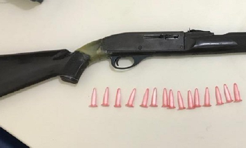 CAEMA apreende arma de fogo e droga no interior do município de Alcobaça