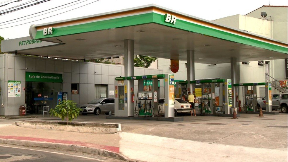 Bahia: Justiça mantém cinco postos lacrados por venda de gasolina com 98% de etanol