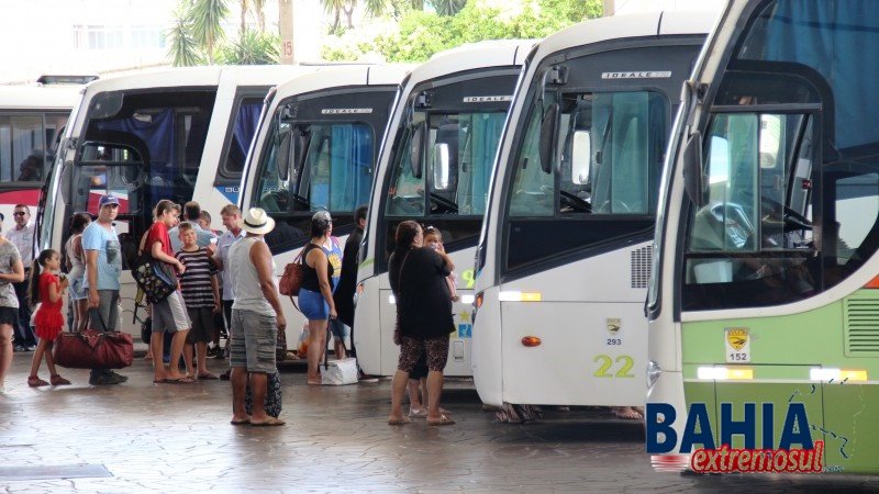 Bahia já tem 62 cidades com transporte suspenso