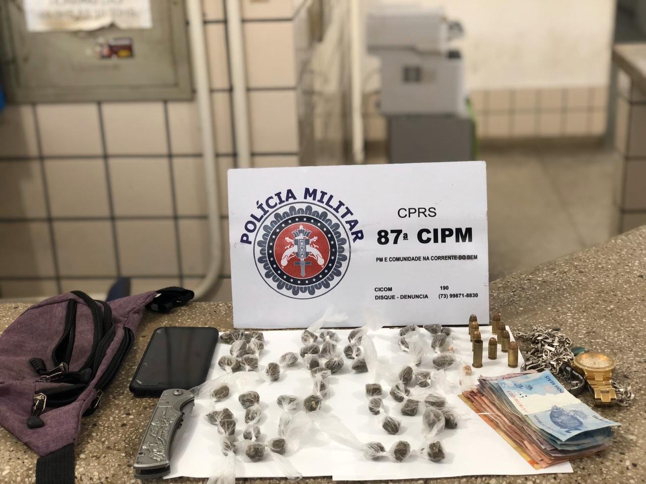 Após denúncia anônima, traficante é preso pela polícia no São Lourenço