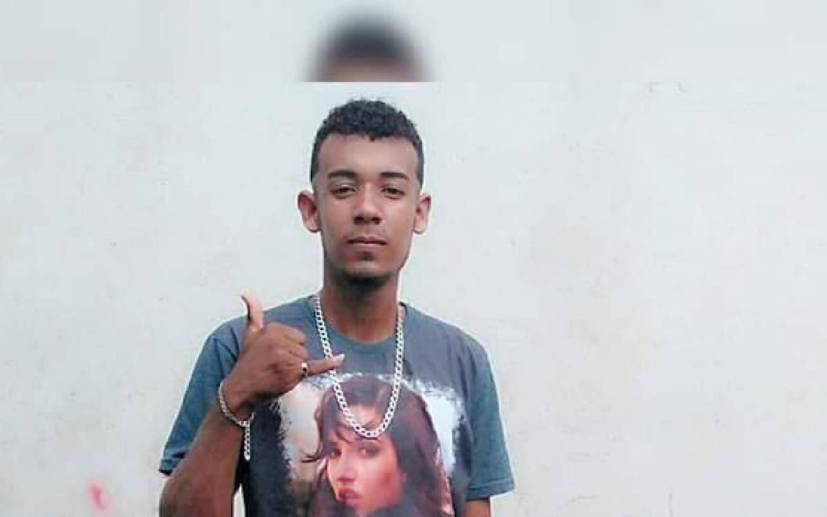Jovem é executado a tiros, após criminosos invadiram sua casa no Juca Rosa