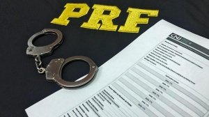 Foragido da justiça é preso pela PRF em Teixeira de Freitas