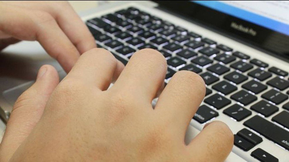 Procon notifica faculdades por cobrança injusta de mensalidades