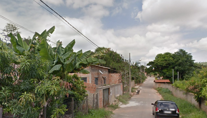 Homem mata o filho de três anos a facadas em MG