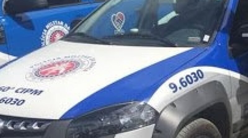 Homem é preso após matar companheira com facada no pescoço