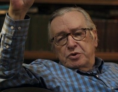 Olavo de Carvalho morre aos 74 anos