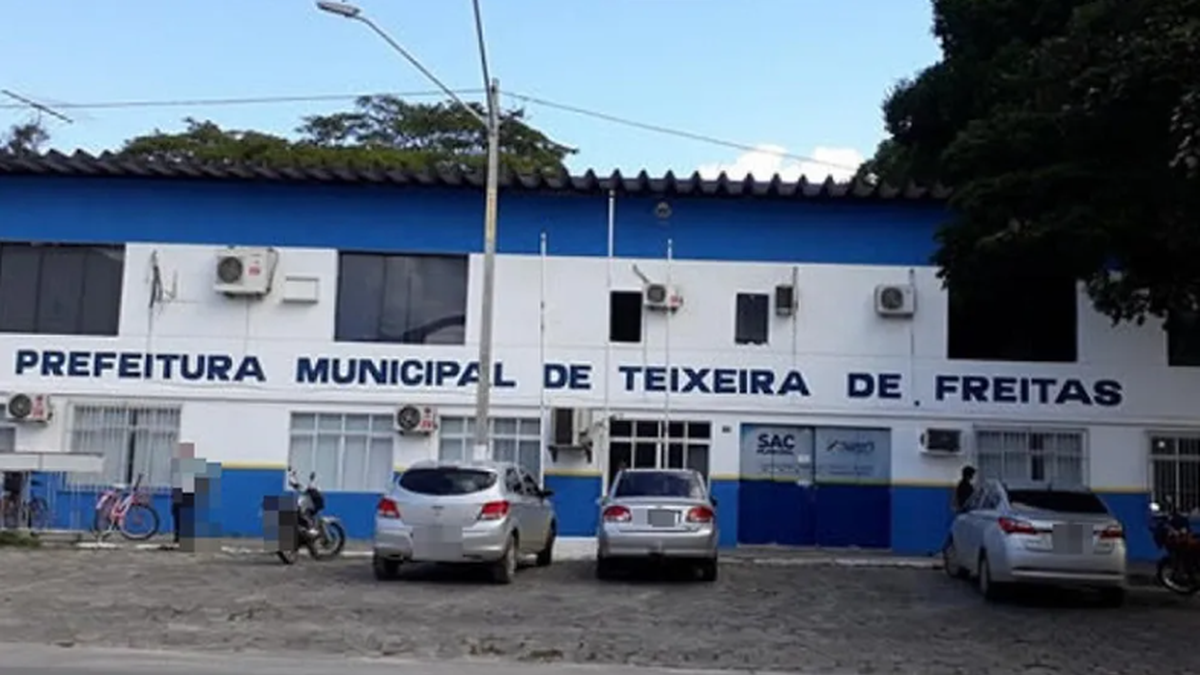 Teixeira: Construção de auditório em colégio municipal custará mais de R$ 03 milhões. Contrato ainda teve mais aditivo