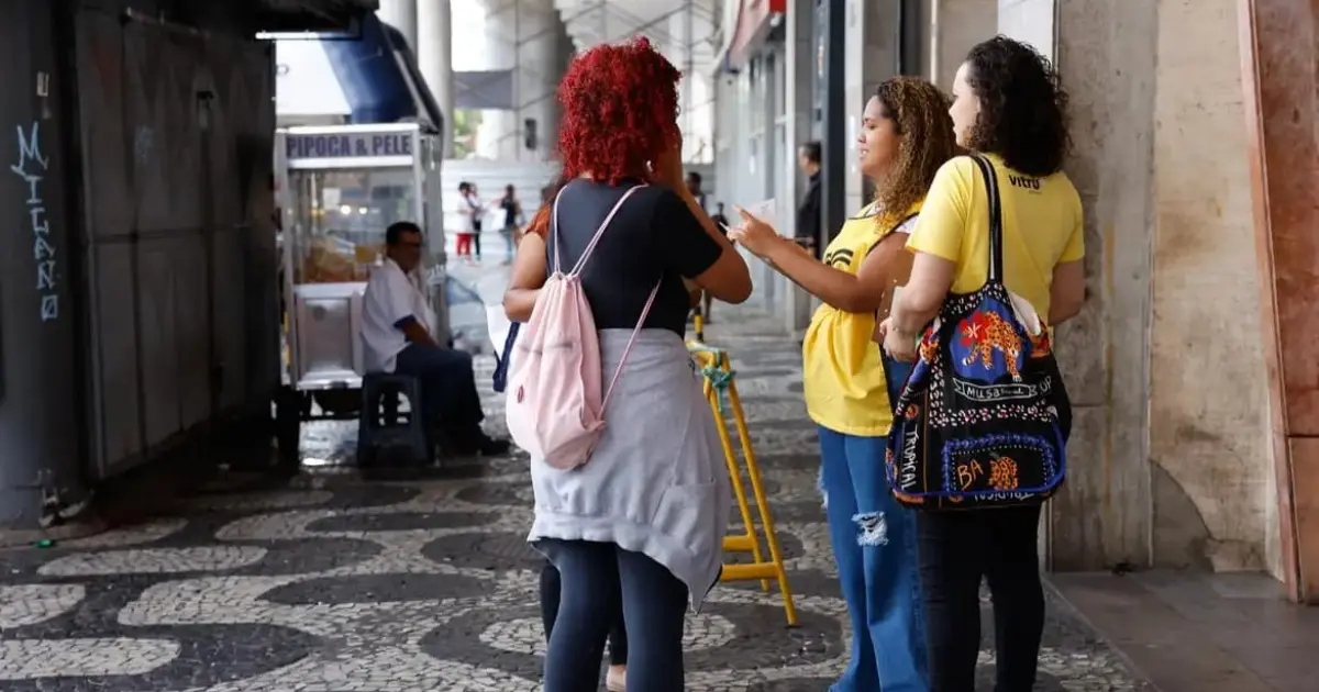MEC quer estender Pé-de-Meia a todos estudantes do ensino médio público