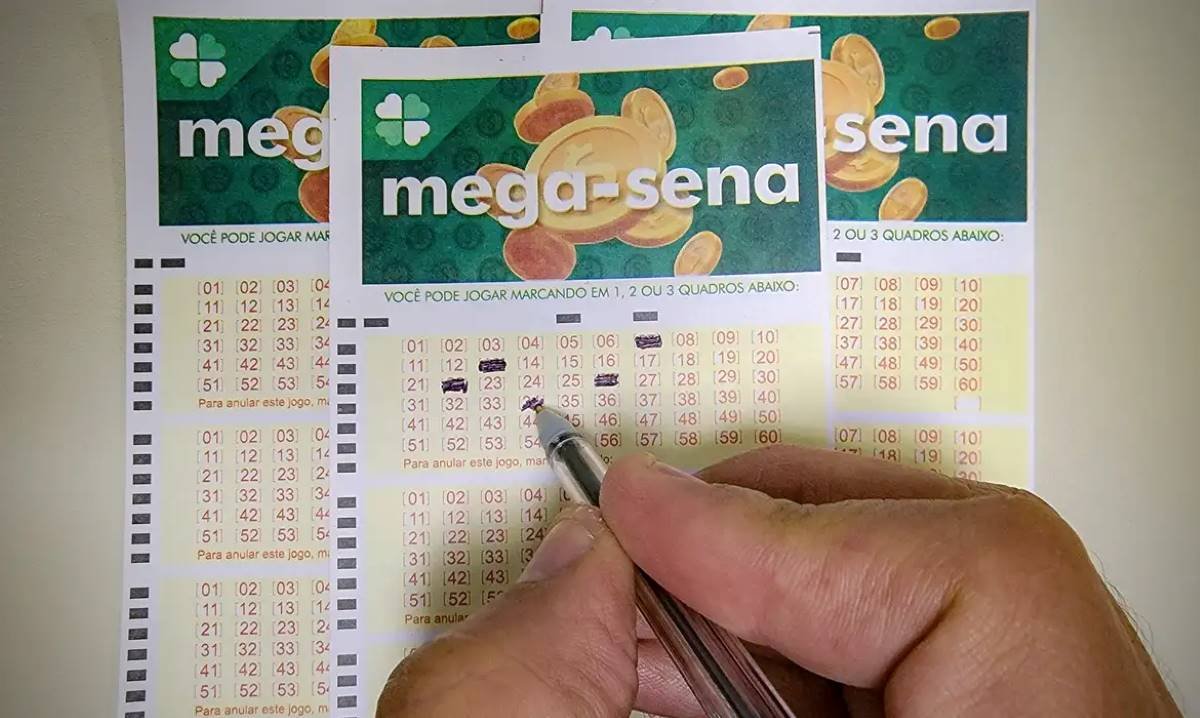 Prêmio da Mega-Sena acumula e vai para R$ 35 milhões
