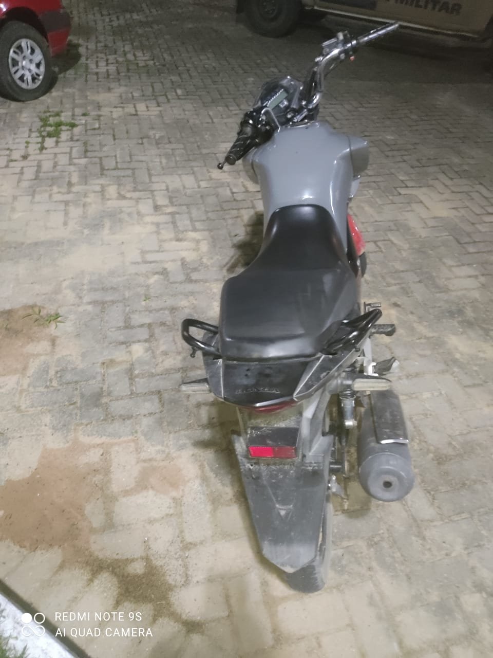 PMBA prende jovem com moto com restrição de furto/roubo em Itamaraju