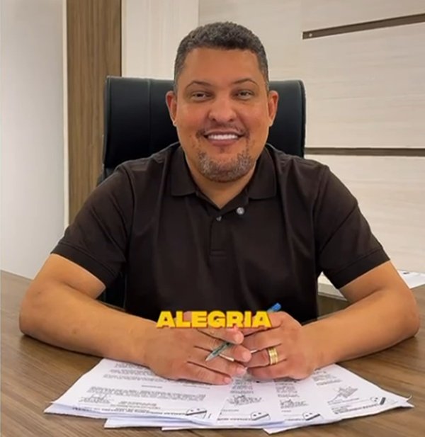 Presidente da Câmara, Jonatas Santos, impulsiona programas de habitação, cidade inteligente e inclusão social