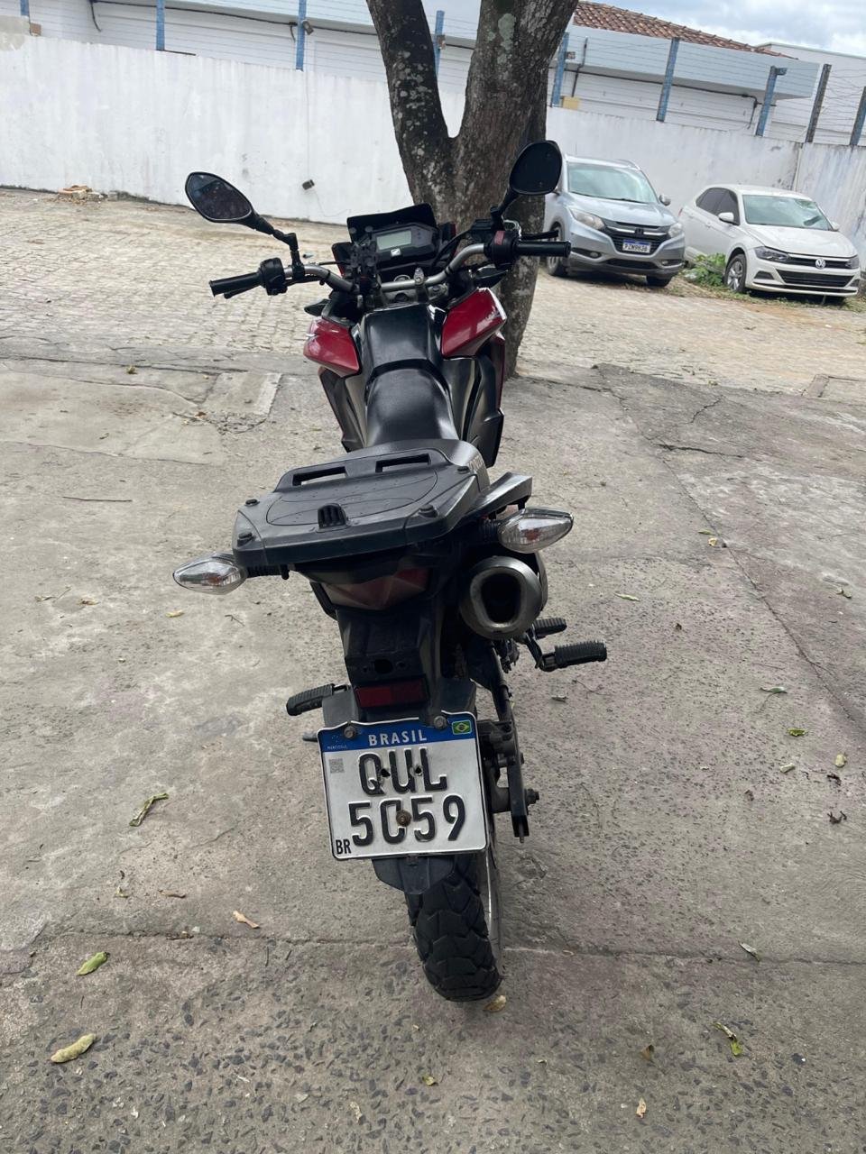 Teixeira de Freitas: Polícia Militar recuperar 02 motocicletas com restrição