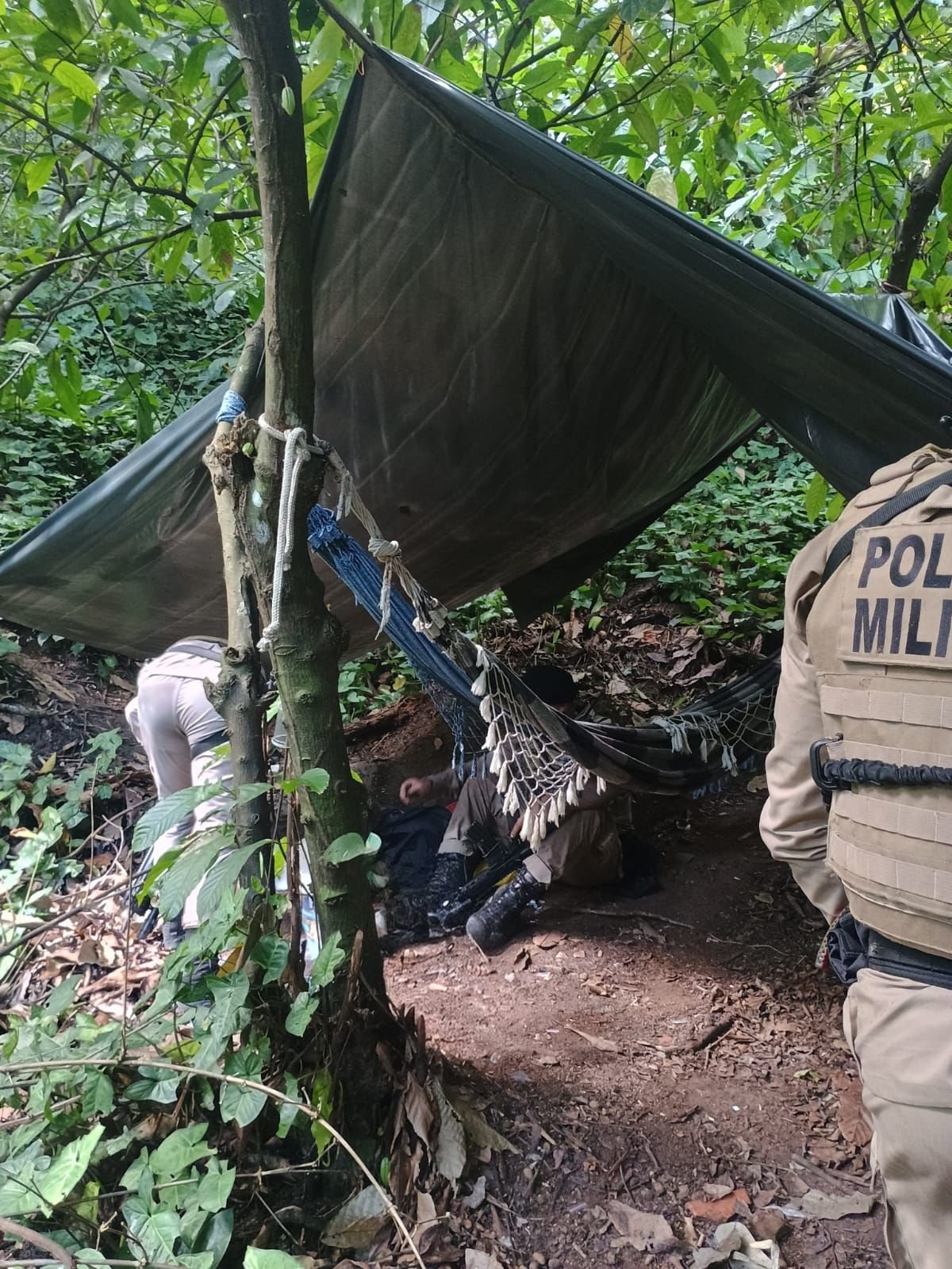 Porto Seguro: PMBA liberta duas vítimas de sequestro