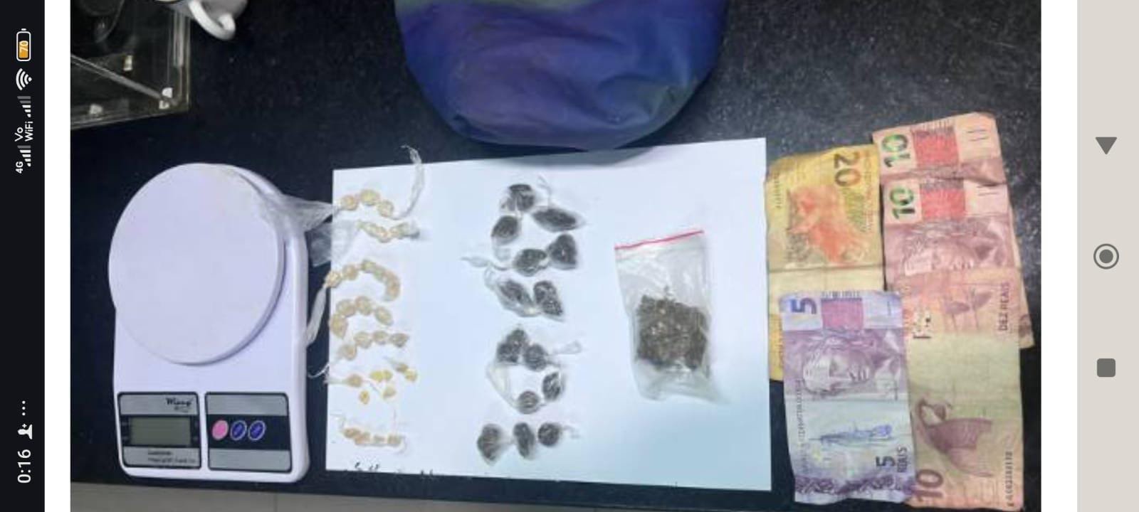 Eunápolis: PMBA conduz homem suspeito de tráfico de drogas