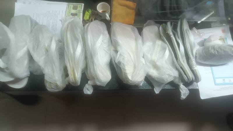 PMBA presta apoio na condução de mulheres flagradas com drogas no Presídio de Eunápolis