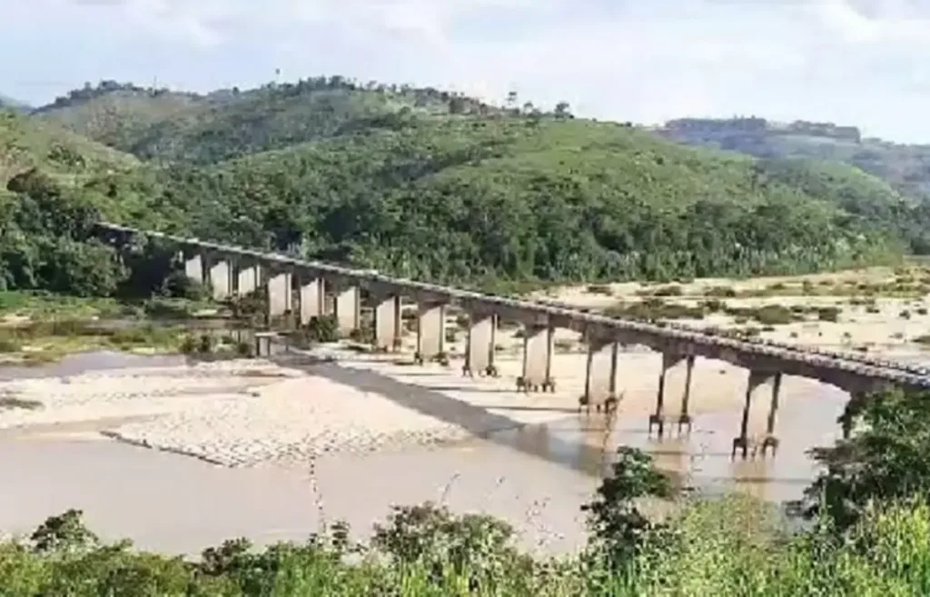 Ponte sobre o Rio Jequitinhonha será liberada até 22 de dezembro conforme novo cronograma do Dnit