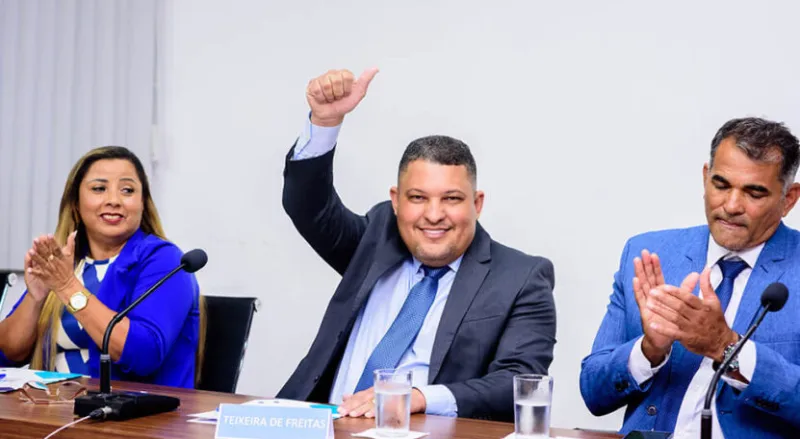 Respeito às urnas, maturidade política e protagonismo institucional marcam 2025 de Jônatas dos Santos na presidência da Câmara