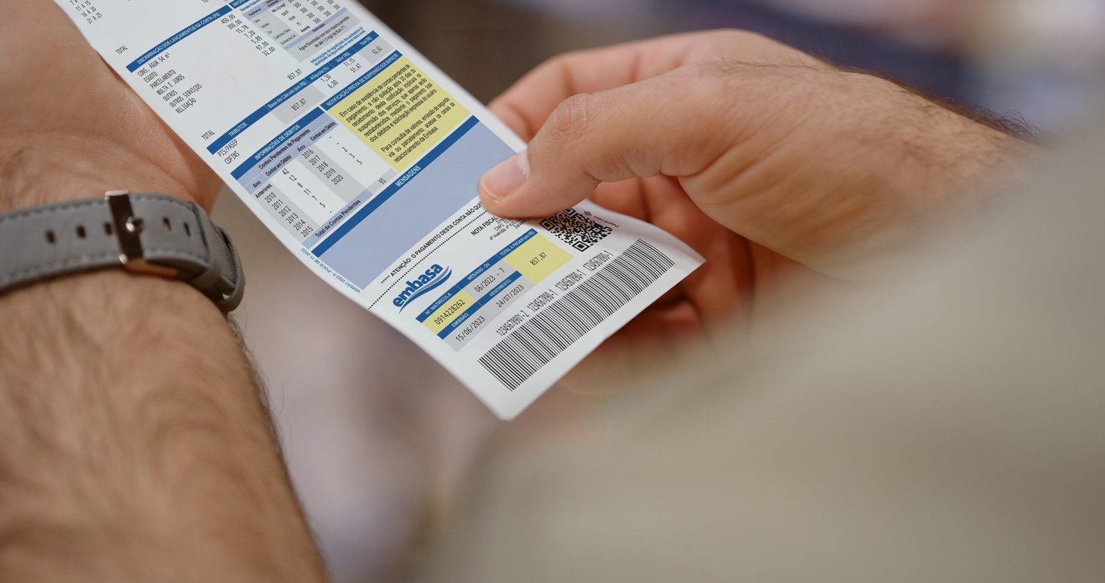 Nova fatura da Embasa começa a chegar aos baianos