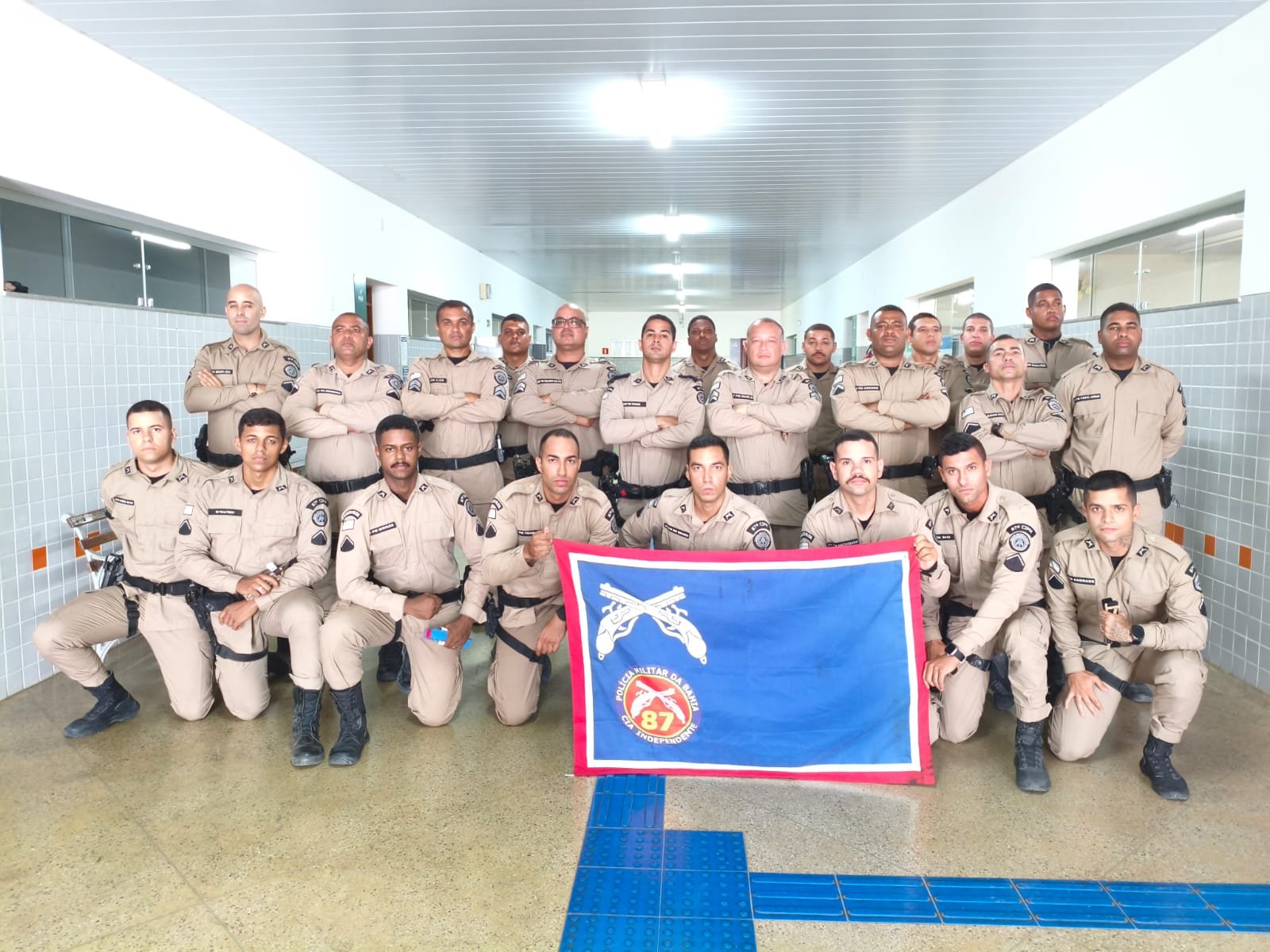 Polícia Militar capacita efetivo da 87ª CIPM para uso do novo kit de APH de Combate em Teixeira de Freitas
