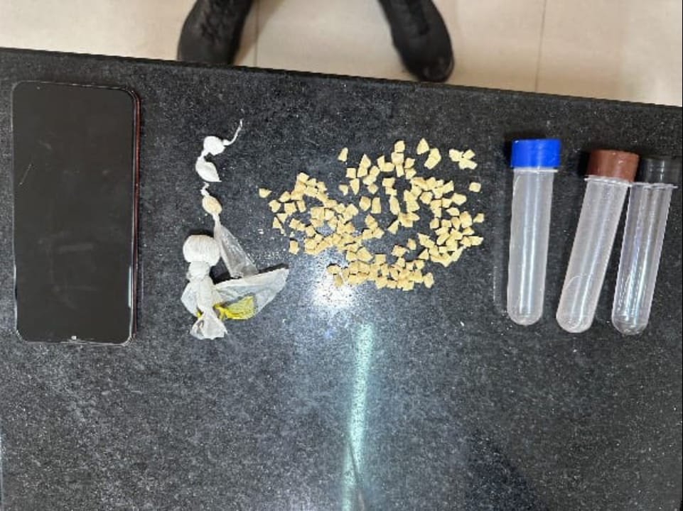 Eunápolis: Polícia militar apreende drogas na cidade