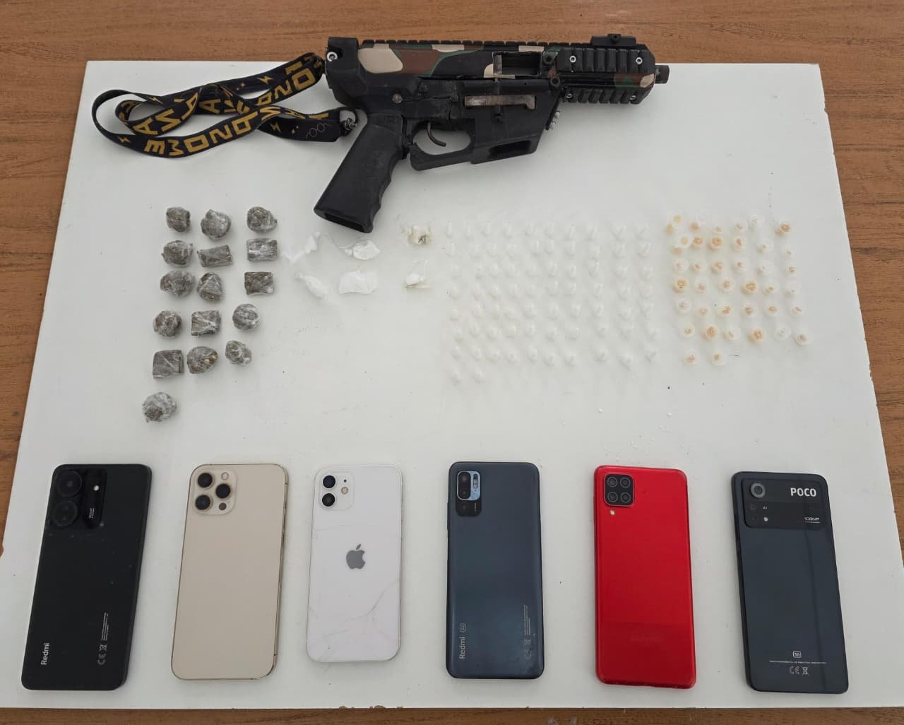 Porto Seguro: PMBA apreende drogas e arma de fogo