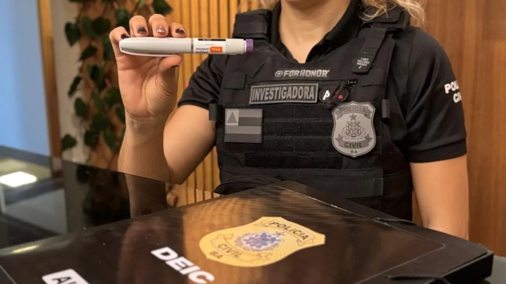 Bahia: operação contra comércio ilegal de canetas emagrecedoras prende 13 pessoas e interdita 4 clínicas