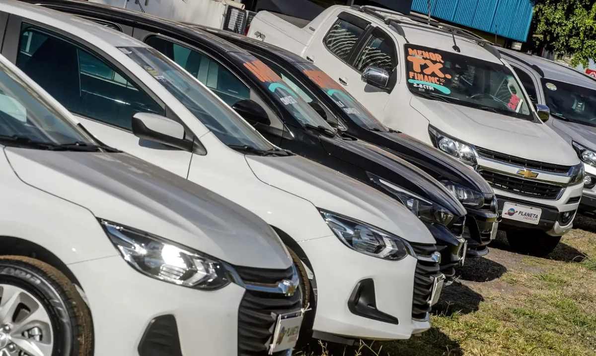 Vendas de veículos sobem no 1º trimestre de 2026 e registram terceiro melhor resultado da história