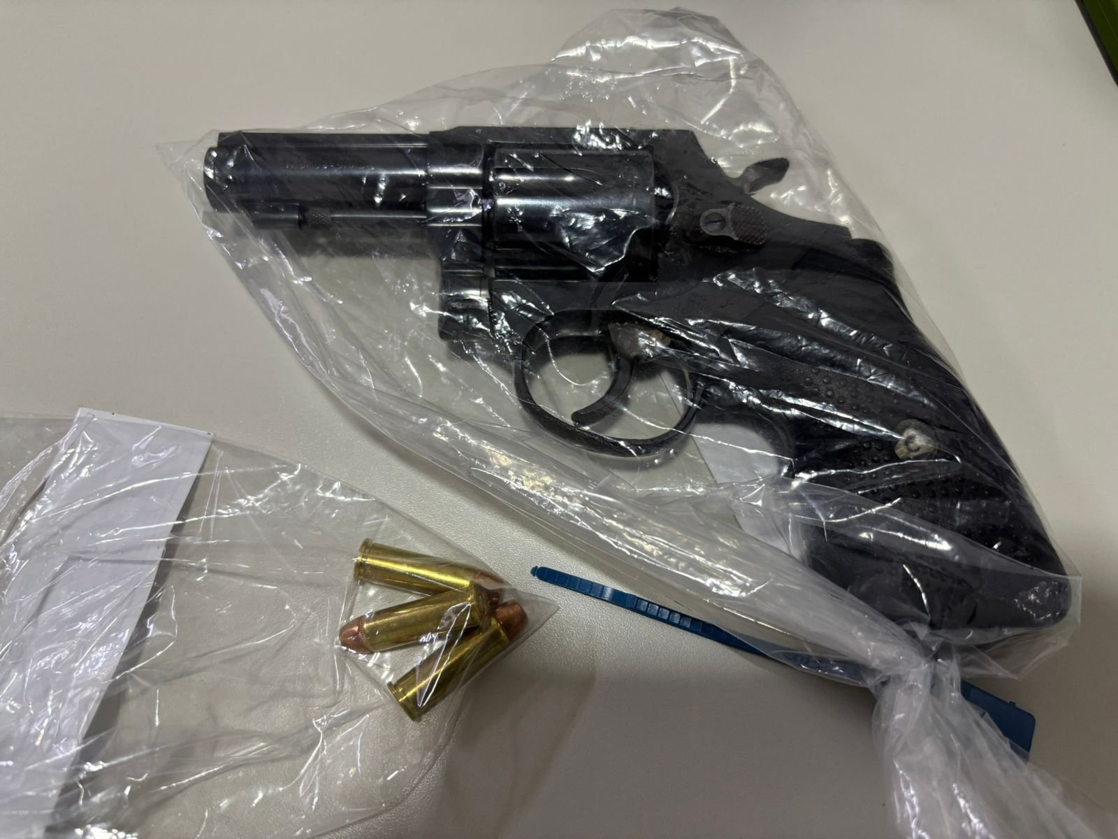 PMBA conduz homem por porte ilegal de arma de fogo