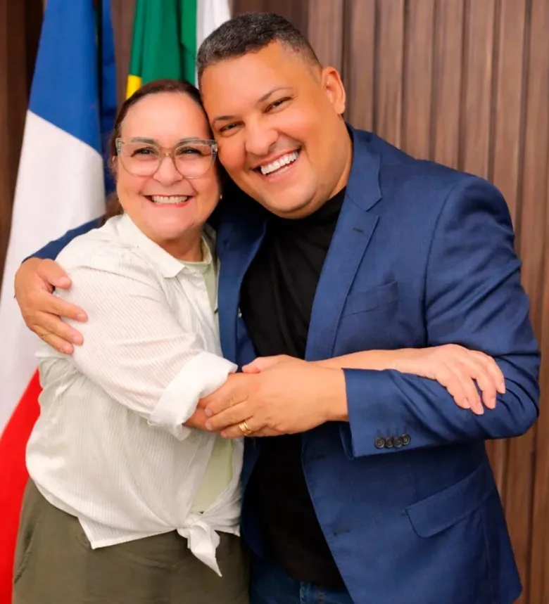 Câmara aprova projeto do executivo reajustando em 5,4% para professores em Teixeira de Freitas