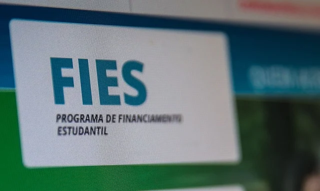 MEC divulga resultado das vagas remanescentes do Fies 2026; veja como consultar