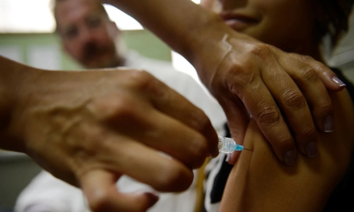 Cânceres causados por vírus HPV provocam 7,5 mil mortes por ano no Brasil; 85% dos afetados são mulheres