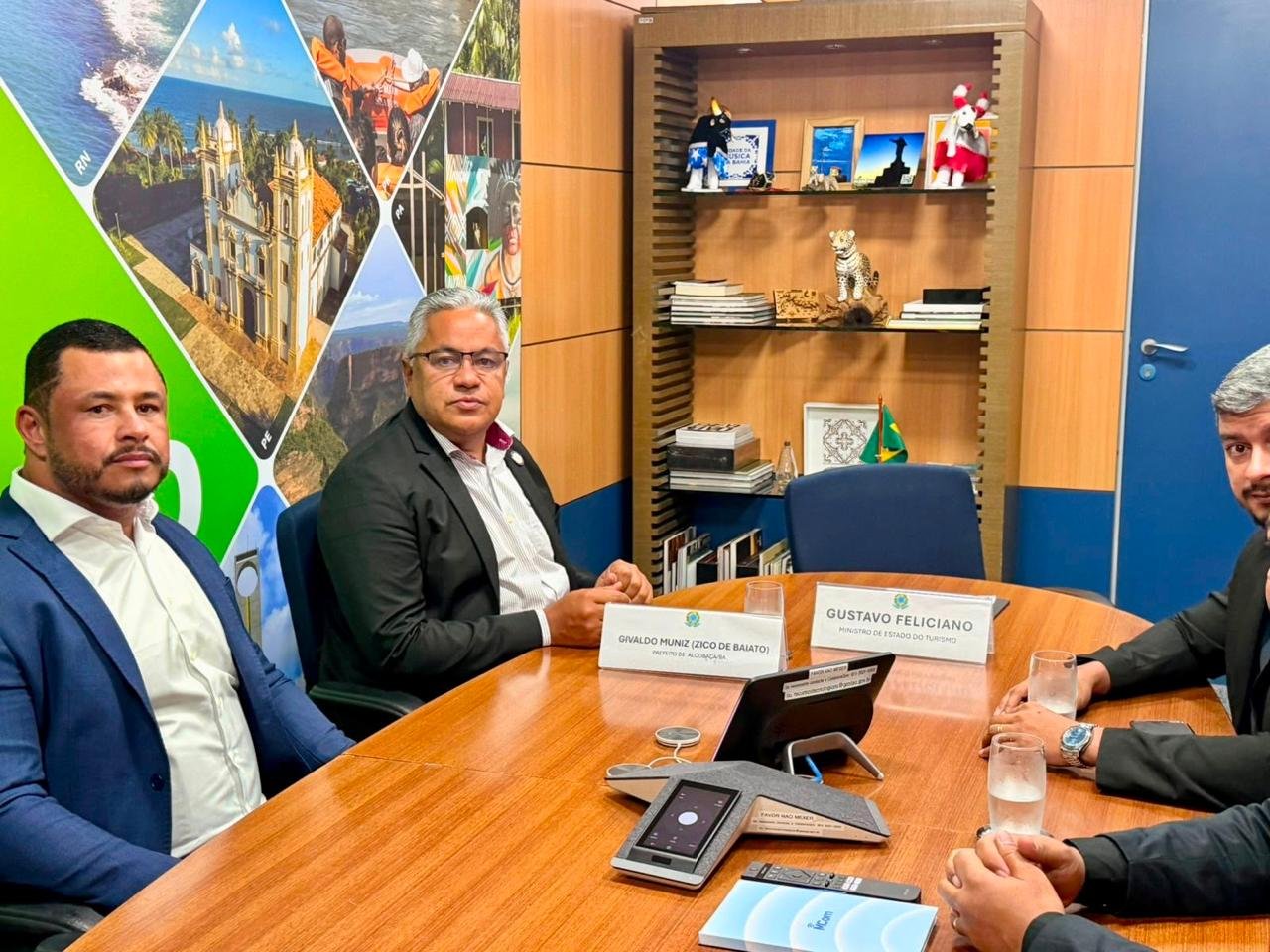 Prefeito Zico de Baiato cumpre agenda em Brasília e busca investimentos para fortalecer o turismo de Alcobaça